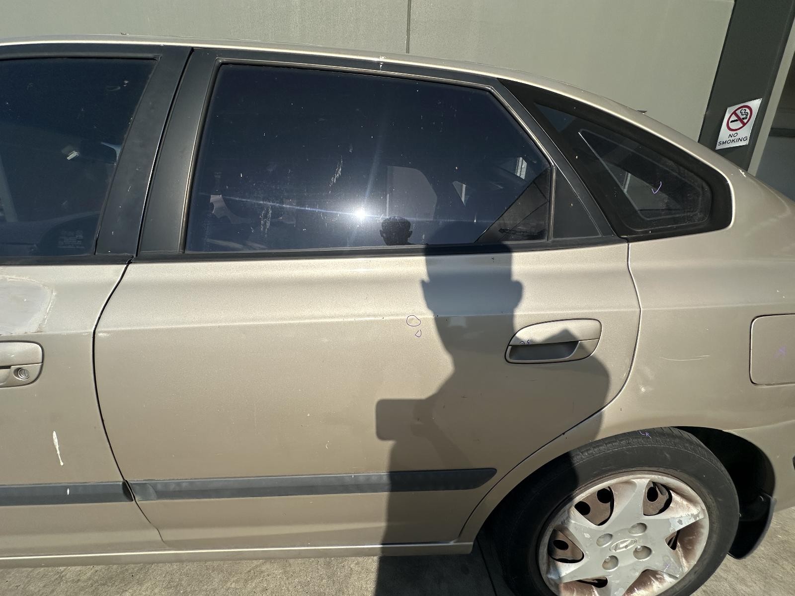 HYUNDAI ELANTRA XD 11/2000-07/2006 LEFT REAR OUTER DOOR HANDLE
