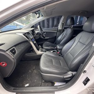 HYUNDAI I30 GD 03/2012-02/2017 LEFT FRONT SEAT LEATHER PREMIUM/SR 5DR HATCH