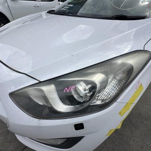 HYUNDAI I30 GD 03/2012-02/2017 LEFT HEADLAMP XENON TYPE 5DR HATCH 92101A5120