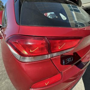 HYUNDAI I30 PD 03/2017-12/2023 LEFT SIDE REAR GARNISH TAILGATE LAMP HALOGEN TYPE
