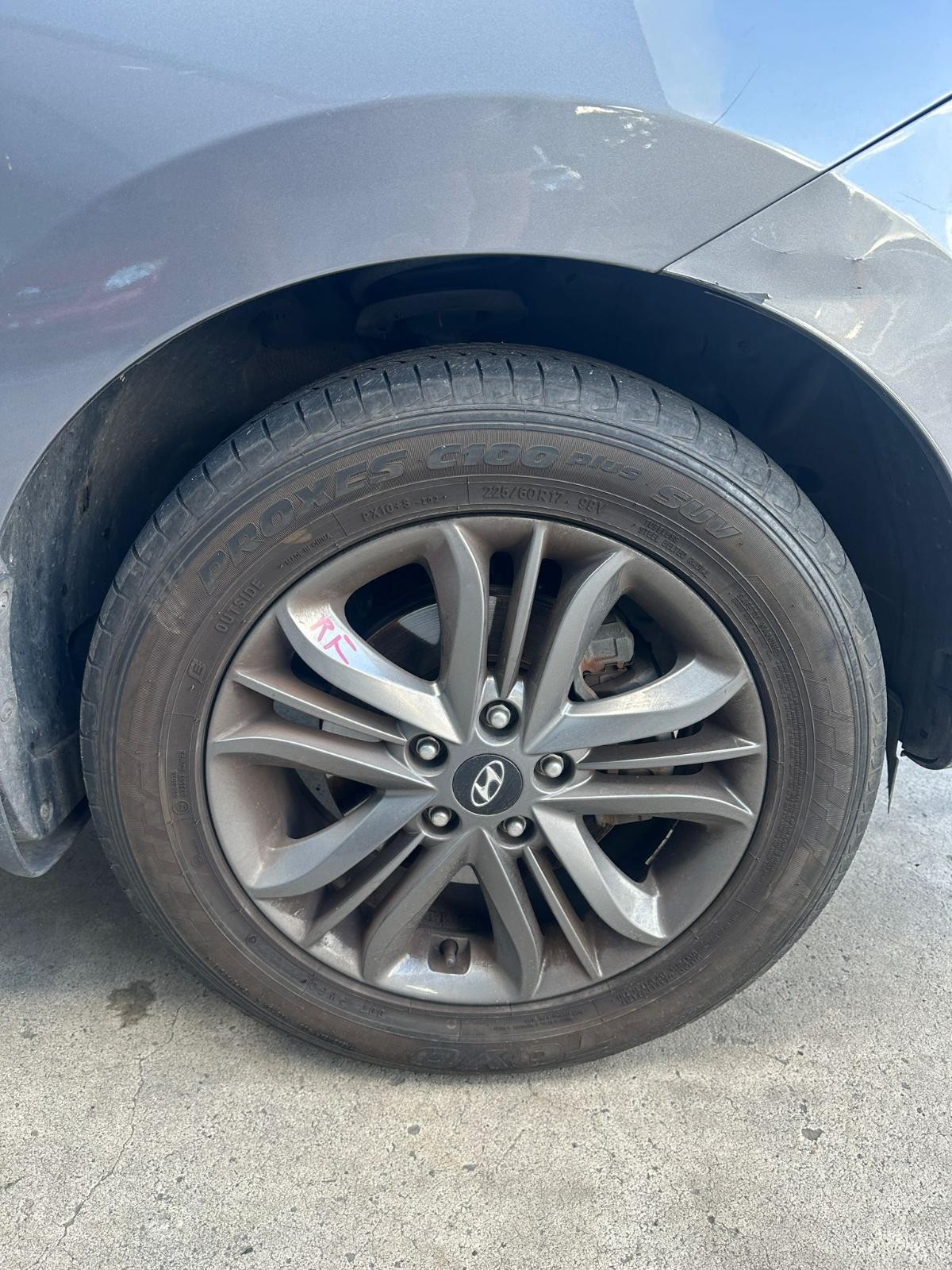 HYUNDAI IX35 LM SERIES 10/2013-01/2016 RIGHT FRONT WHEEL ALLOY FACTORY 17X6.5IN
