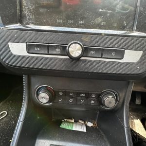 MG ZS AZS1 09/2017-2024 HEATER/AC CONTROLS NON CLIMATE CONTROL TYPE 2 DIAL TYPE