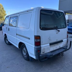 MITSUBISHI L300 SJ-SK 09/1994-12/2013 LEFT REAR DOOR LOCK MECHANISM MB421085