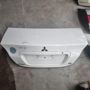 MITSUBISHI LANCER CH/CS 09/03-08/07 BOOTLID SEDAN ES/LS/EXCEED NON SPOILER TYPE