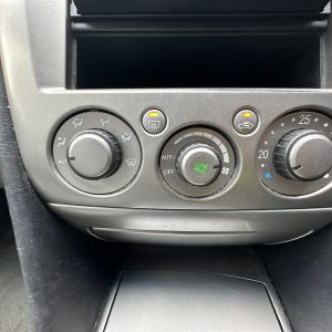 MITSUBISHI MAGNA TL-TW 07/2003-08/2005 HEATER/AC CONTROLS P/N MR930178