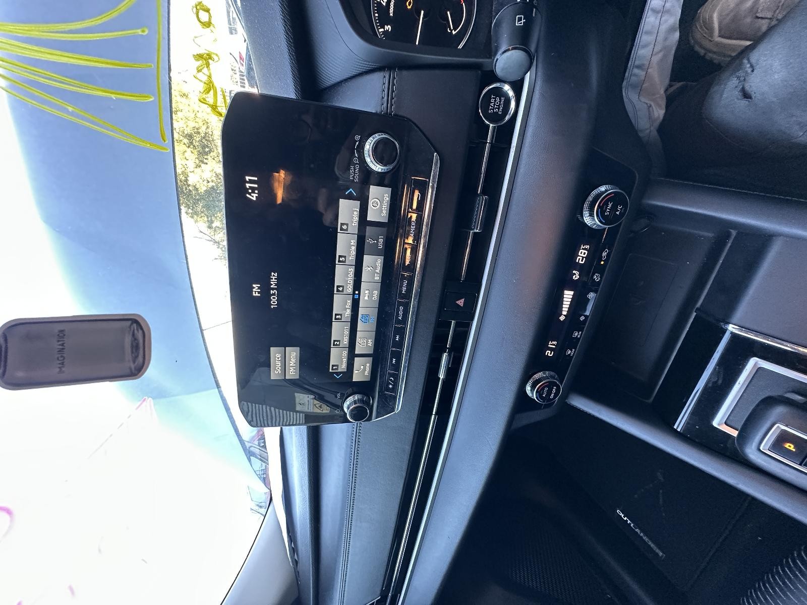 MITSUBISHI OUTLANDER ZM 08/2021-03/2025 DISPLAY UNIT 9IN TOUCHSCREEN