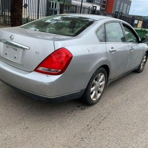 NISSAN MAXIMA 02/2002-05/2009 SEDAN RIGHT FRONT DOOR, J31