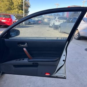 NISSAN MAXIMA J31 02/2002-05/2009 RIGHT FRONT DOOR TRIM BLACK LEATHER