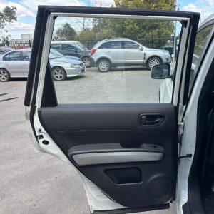 NISSAN XTRAIL T31 09/2007-12/2013 LEFT REAR DOOR TRIM ST/ST-L/TS