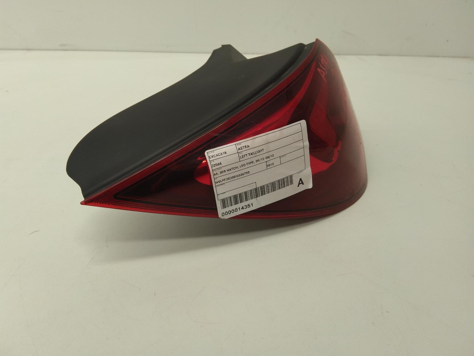 OPEL ASTRA AS 09/2012-08/2013 LEFT TAILLIGHT LED TYPE 3DR HATCH - Image 3