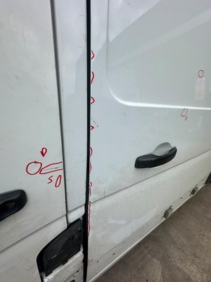 RENAULT MASTER DOOR HANDLE LH REAR, OUTER, X62, 09/11- 11 12 13 14 15 16 17 18 1 - Image 8