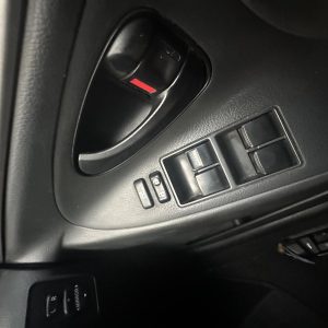 TOYOTA AURION GSV40R 10/2006-03/2012 RIGHT FRONT MASTER SWITCH
