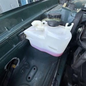 TOYOTA AVALON MCX10R 07/2000-08/2002 OVERFLOW BOTTLE