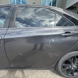 TOYOTA CAMRY ASV50/AVV50 05/2015-10/2017 LEFT REAR OUTER DOOR HANDLE GREY