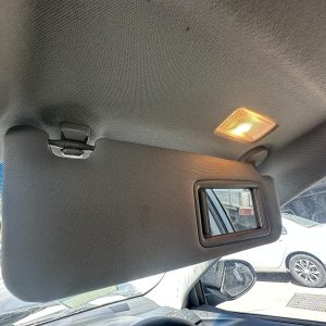 TOYOTA CAMRY ASV50/AVV50 11/2011-10/2017 RIGHT SIDE SUN VISOR WITH LAMP TYPE