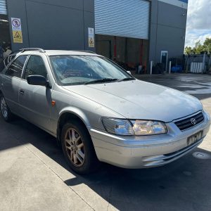 TOYOTA CAMRY SK20 08/1997-08/2002 BONNET LOCK/SUPPORT WAGON