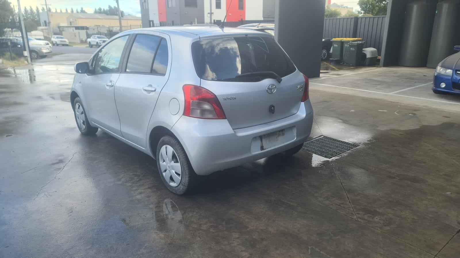 TOYOTA YARIS NCP9 10/2005-07/2011 RIGHT FRONT 1/4 DOOR GLASS 5DR HATCH - Image 4