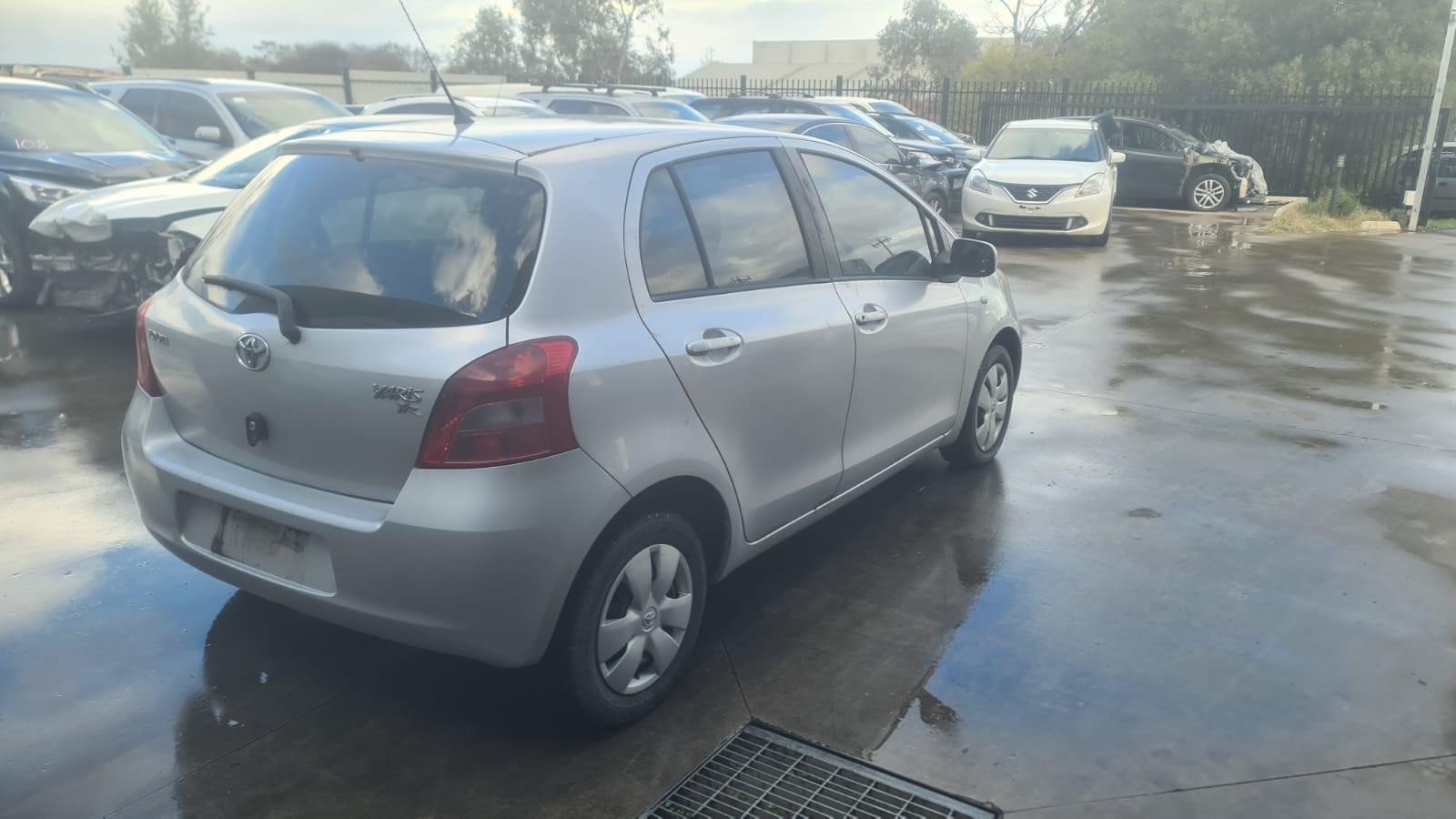 TOYOTA YARIS NCP9 10/2005-07/2011 RIGHT FRONT 1/4 DOOR GLASS 5DR HATCH - Image 5