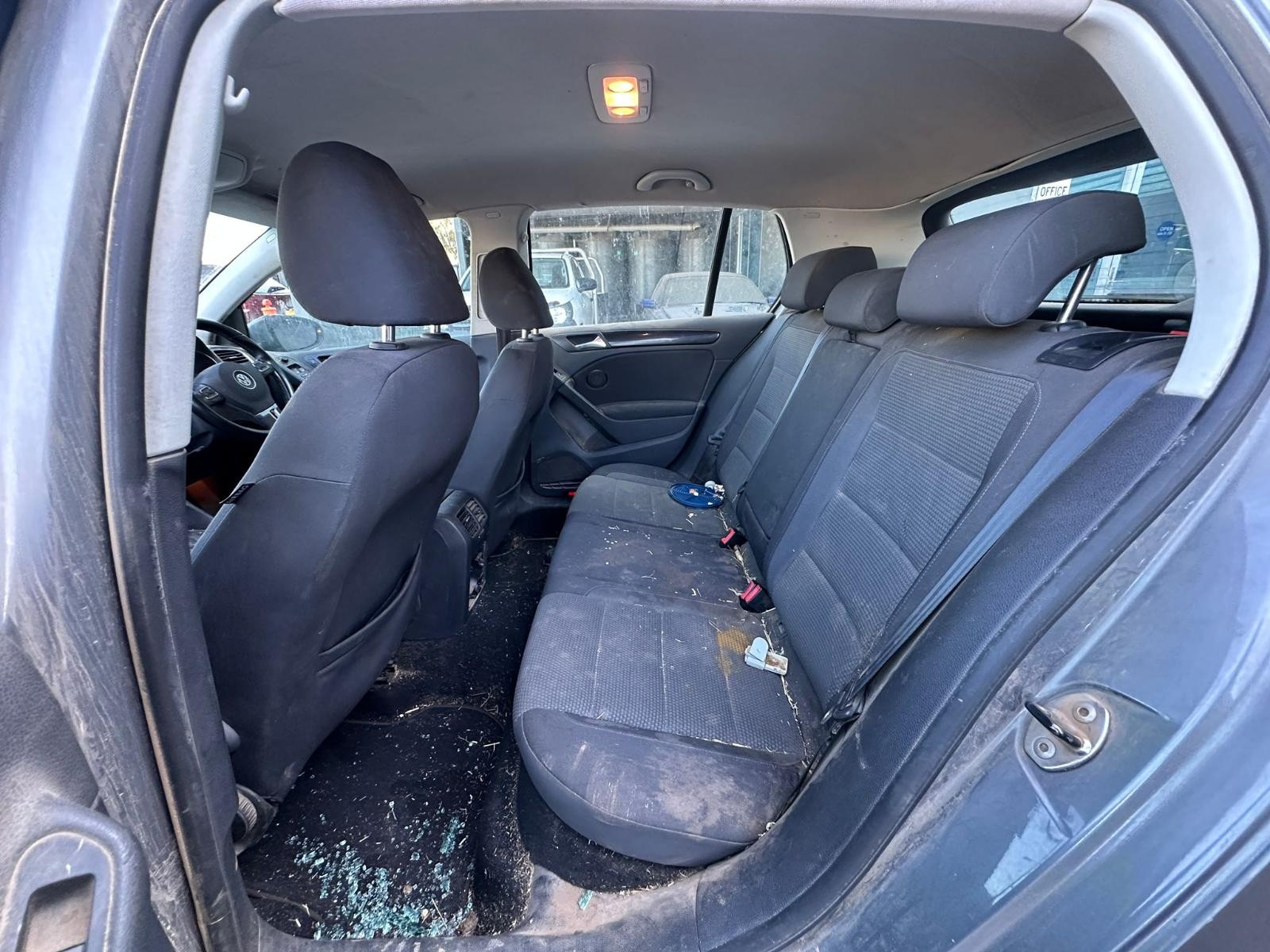 VOLKSWAGEN GOLF GEN 6 10/2008-03/2013 LEFT GUARD HATCHBACK - Image 9