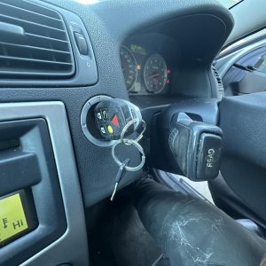 VOLVO S40 03/2004-08/2012 IGNITION WITH KEY