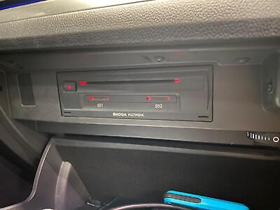 SKODA SUPERB NP 03/2016-04/2019 HEAD UNIT WITH SAT NAV TYPE P/N 3V0035045A - Image 13