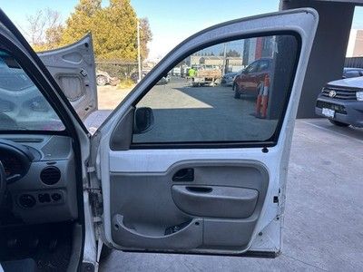 RENAULT KANGOO X76 08/2004-09/2010 RIGHT FRONT MASTER SWITCH