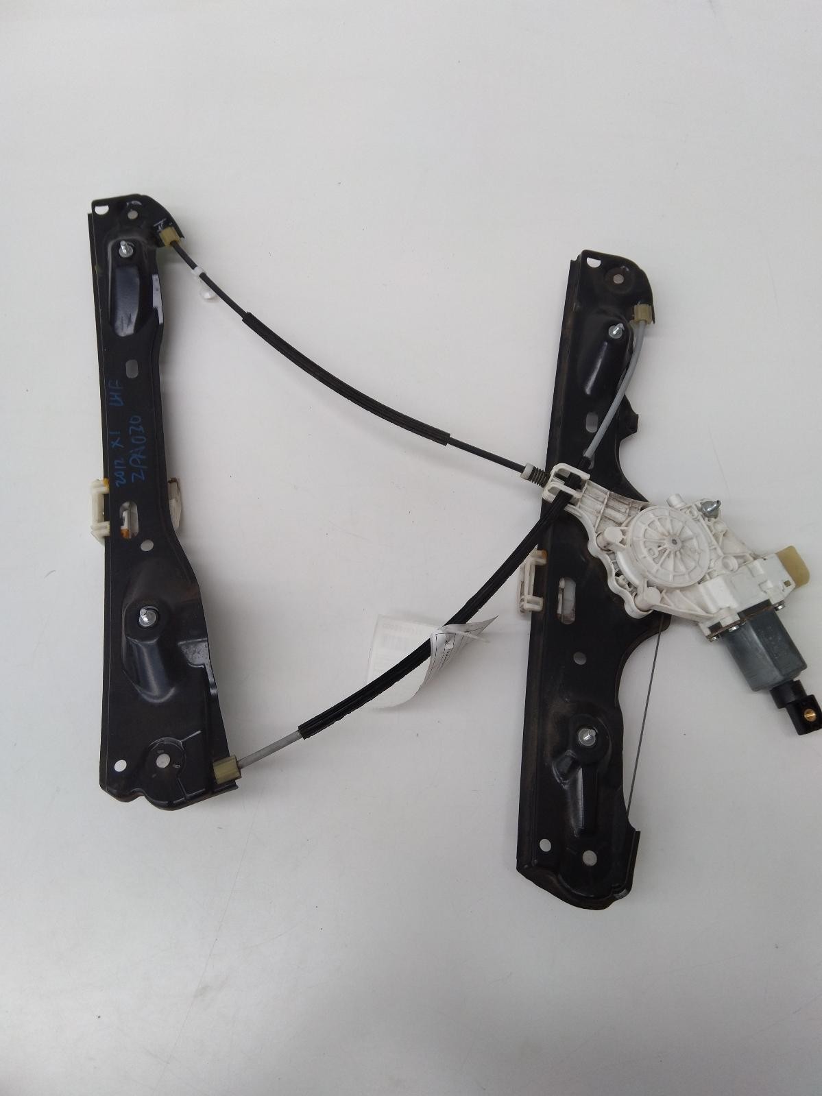 BMW X1 E84 04/2010-07/2015 LEFT FRONT WINDOW REGULATOR/MOTOR P/N 51332990385