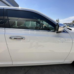 CHRYSLER 300C LX2 12/2011-12/2021 RIGHT FRONT DOOR SHELL