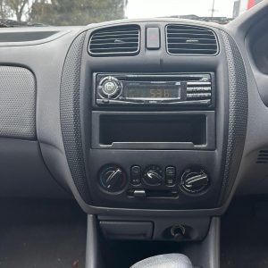 FORD LASER 02/1999-09/2002 SEDAN STEREO/HEAD UNIT KN-KQ, AFTERMARKET