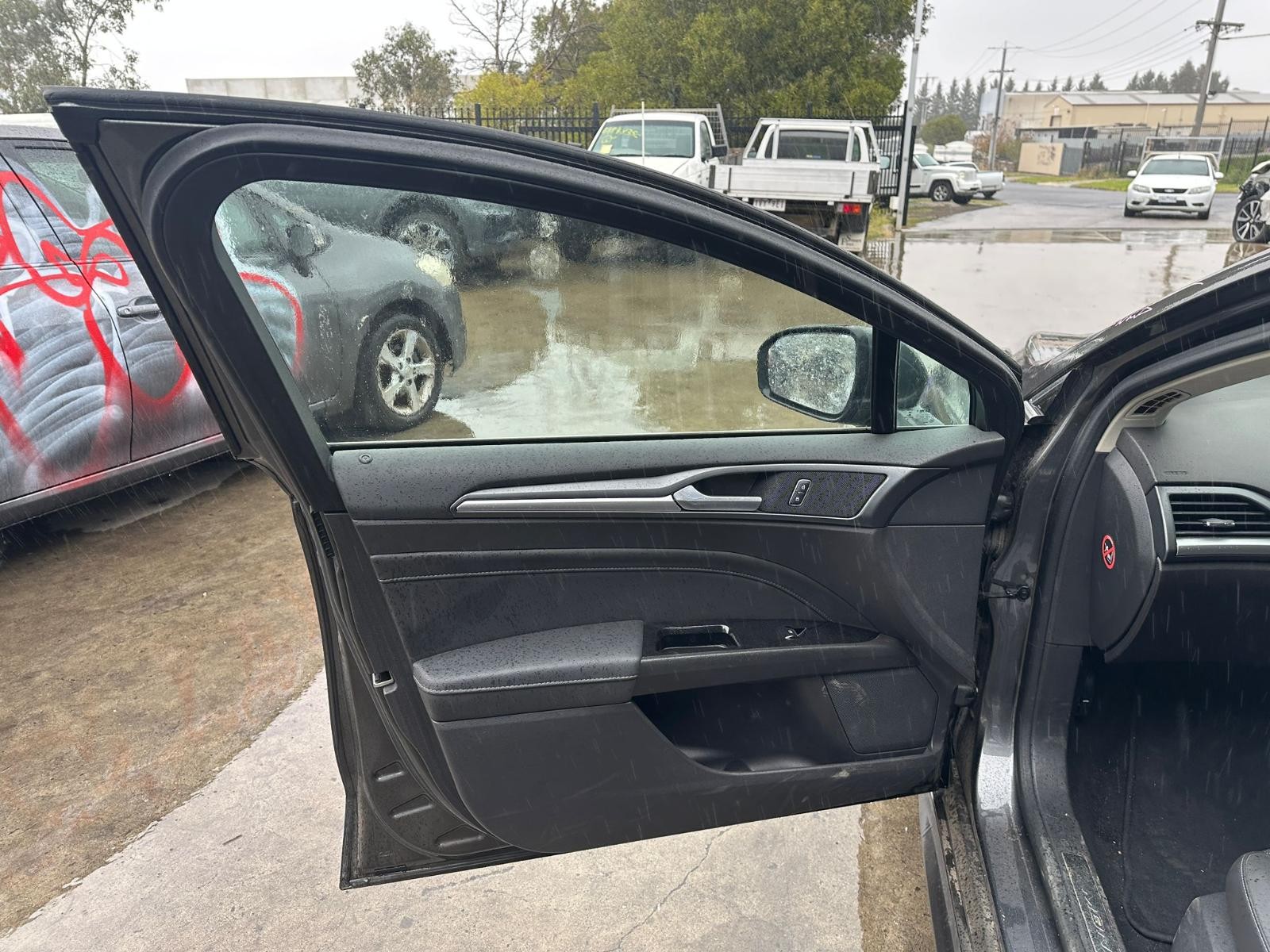 FORD MONDEO MD 09/2014-06/2020 LEFT FRONT INNER DOOR HANDLE