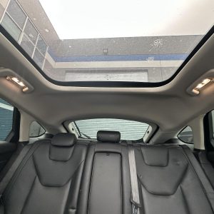 FORD MONDEO MD 09/2014-06/2020 RIGHT SIDE CENTRE COURTESY LIGHT W/ SUNROOF TYPE