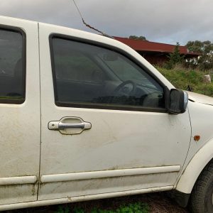 GREAT WALL V240 07/2009-01/2015 TRUCK DUAL CAB RIGHT FRONT DOOR K2 MOULD TYPE