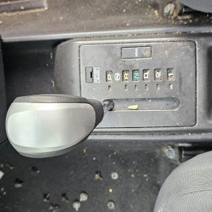 HOLDEN BARINA TK 12/2005-12/2012 GEAR SHIFTER