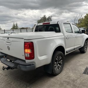 HOLDEN COLORADO RG 01/2012-06/2016 ANTENNA FACTORY ROOF MOUNTED LARGE TYPE