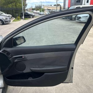 HOLDEN COMMODORE 2006-2009 DOOR TRIM RH FRONT, VE SI, SEDAN, BERLINA, CLOTH (MET