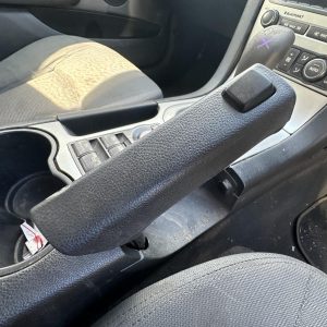 HOLDEN COMMODORE VE 08/2006-05/2013 CONSOLE NON LEATHER AUTOMATIC TRANSMISSION