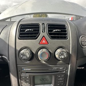 HOLDEN COMMODORE VY1-VZ 10/02-09/07 HEATER/AC CONTROLS STANDARD TYPE 92084227