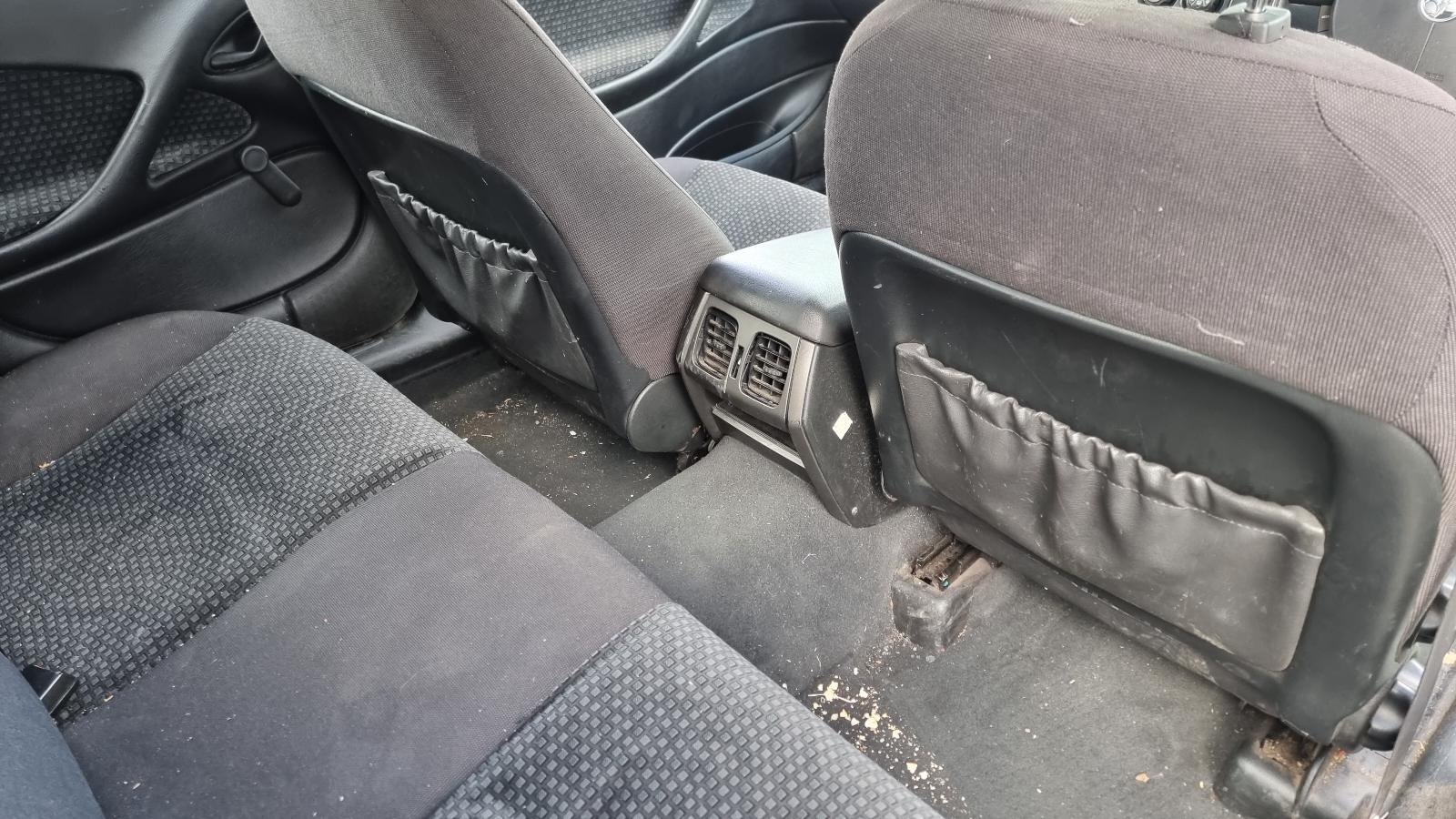 HOLDEN COMMODORE VY1VZ 10/200209/2007 GLOVE BOX MMM Auto Centre