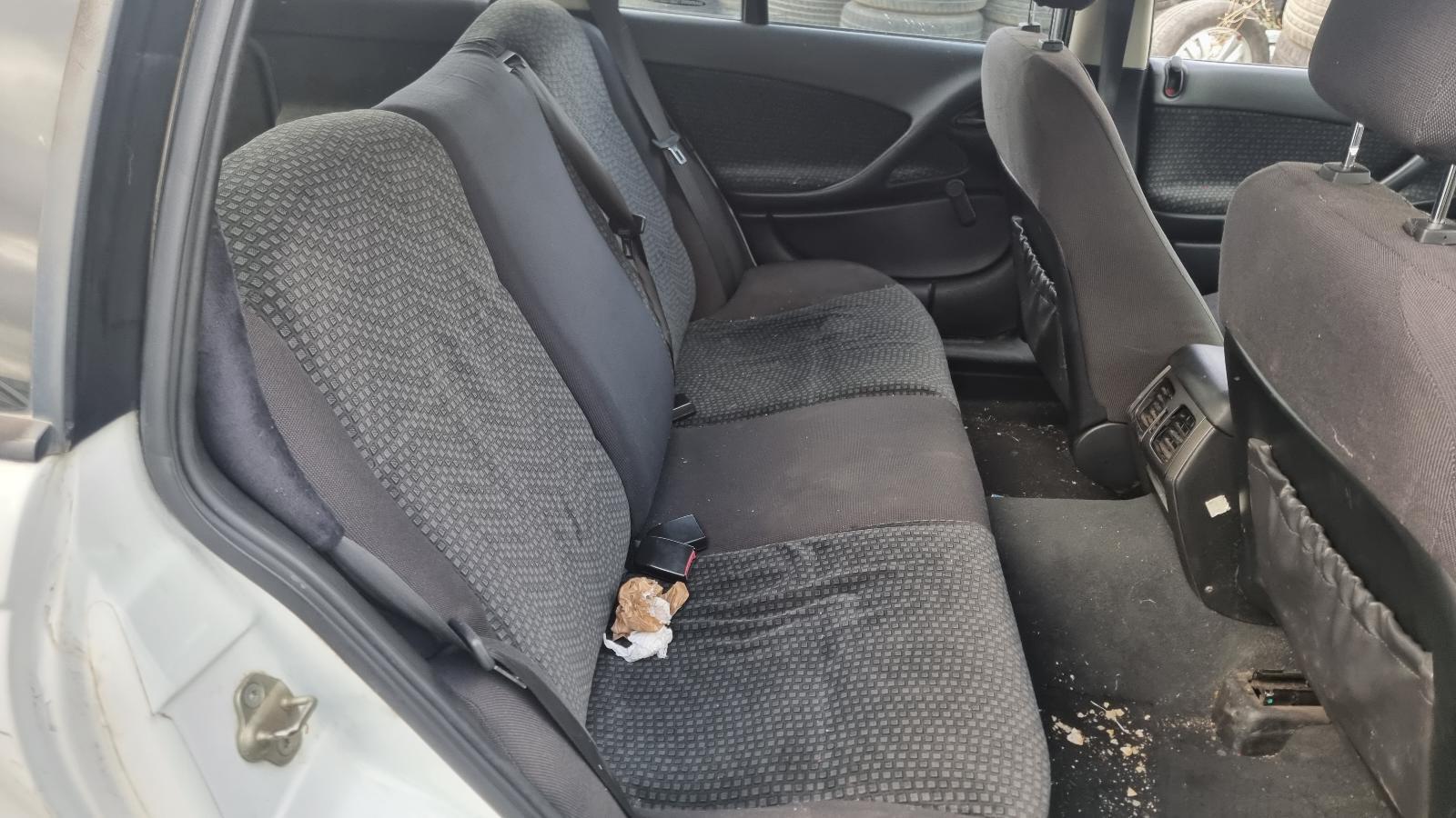 HOLDEN COMMODORE VY1VZ 10/200209/2007 GLOVE BOX MMM Auto Centre