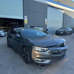 HOLDEN COMMODORE ZB 10/2017-12/2020 WASHER BOTTLE HATCHBACK TYPE