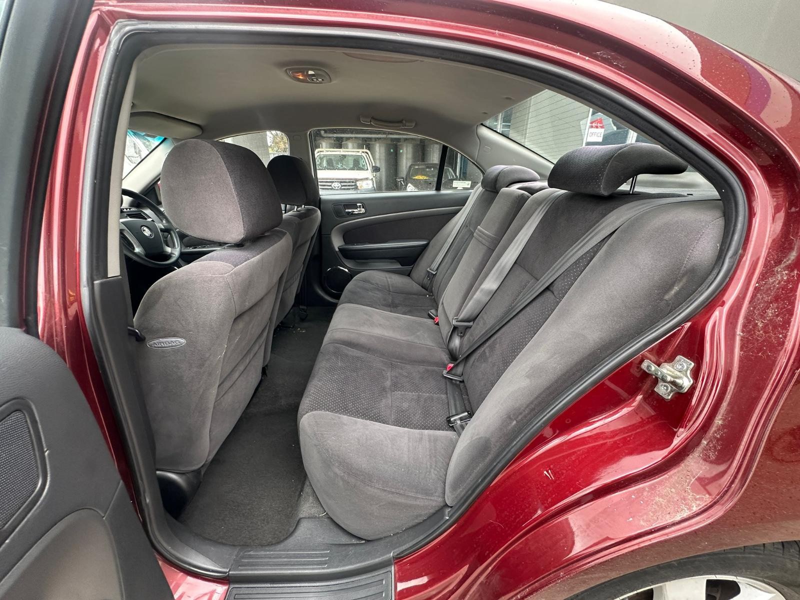 HOLDEN EPICA EP 02/2007-12/2011 RIGHT REAR DOOR SHELL - Image 13