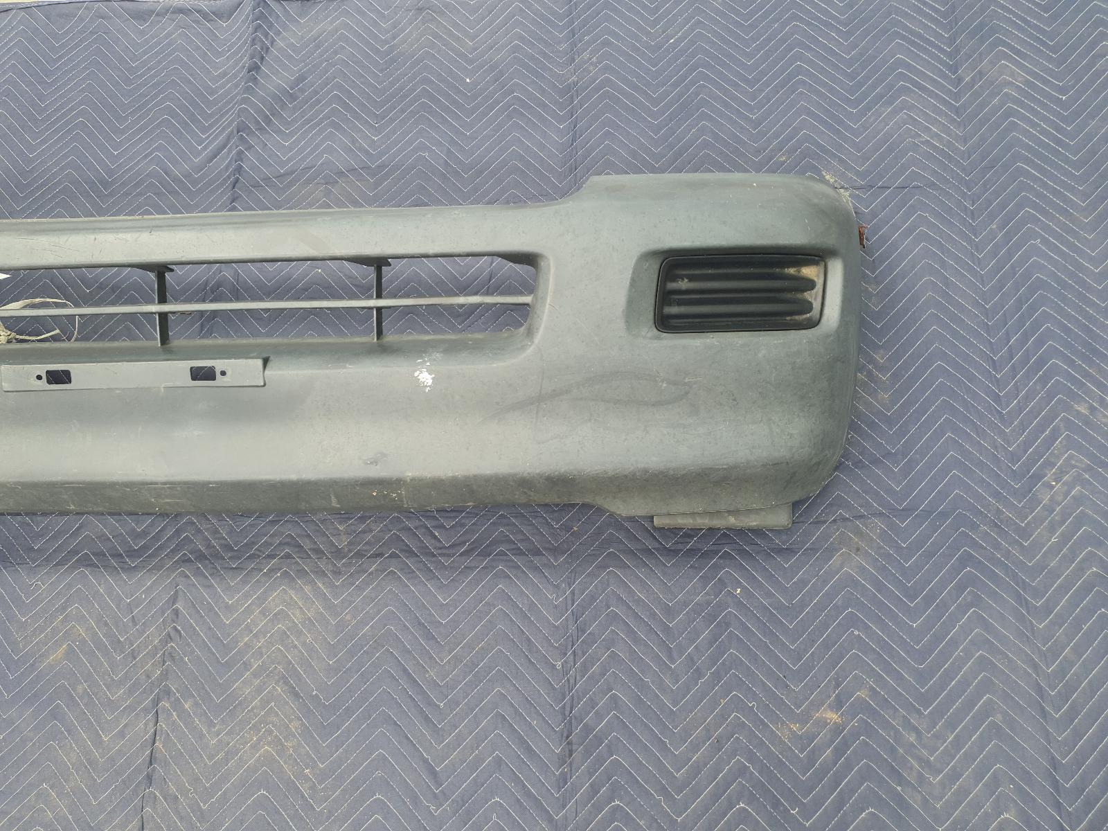 Holden rodeo outlet front bumper