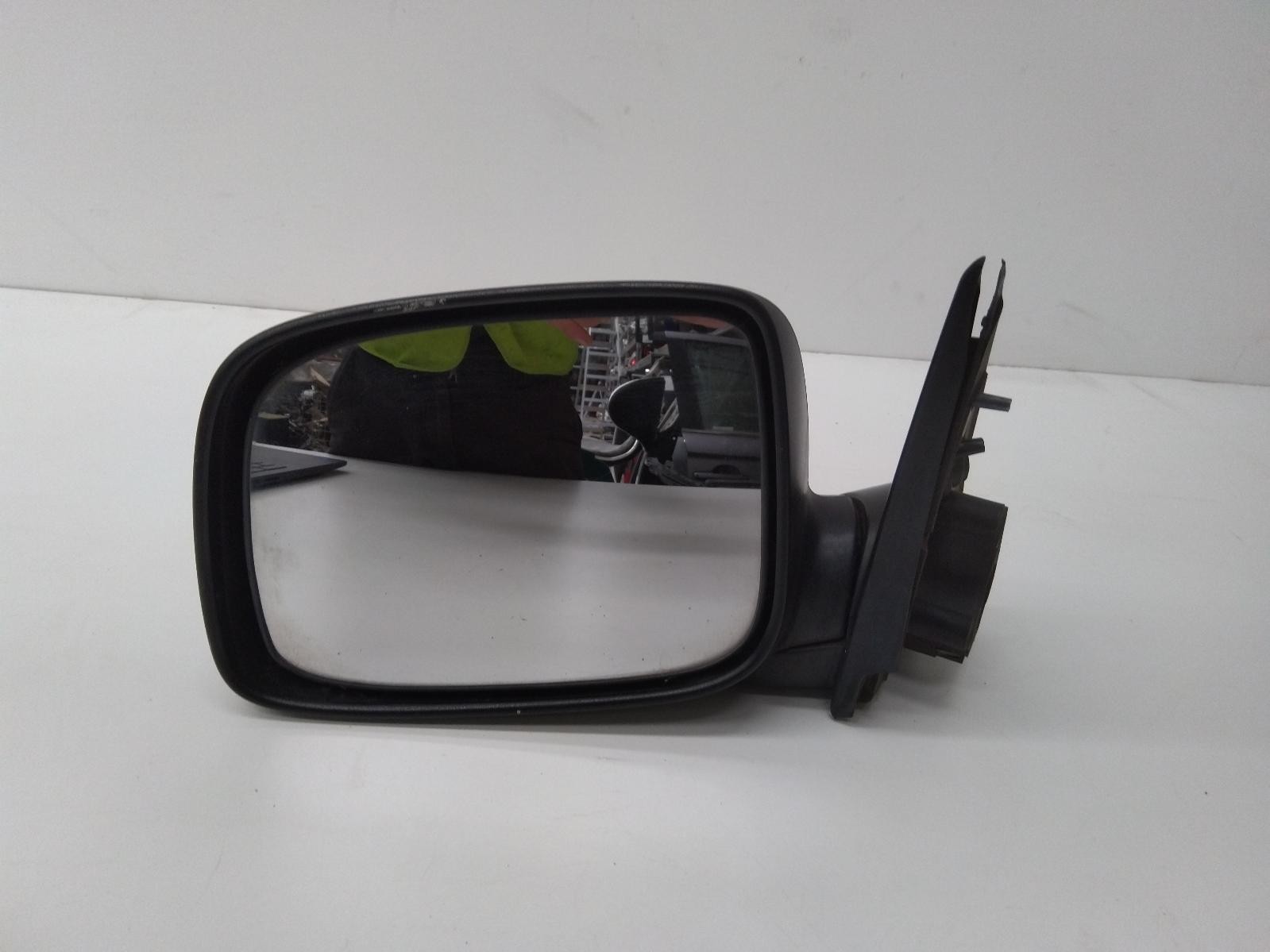 HOLDEN RODEO RA 03/2003-10/2006 LEFT DOOR MIRROR MANUAL BLACK - Image 5