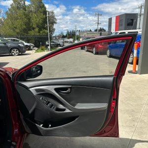 HYUNDAI ELANTRA MD 10/2013-11/2015 RIGHT FRONT DOOR TRIM