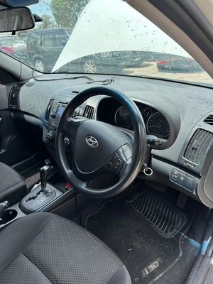 HYUNDAI I30 2007-2012 RIGHT DOOR MIRROR FD, COLOUR CODED, POWER FOLD, W/ FLASHER - Image 7