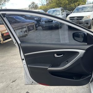 HYUNDAI I30 2012-2017 POWER WINDOW SWITCH LH FRONT, AUTO UP/DOWN TYPE, GD, 03/12