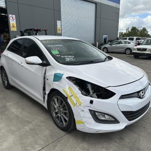 HYUNDAI I30 GD 03/2012-04/2017 RIGHT FRONT DOOR REG & MOTOR ASSY P/N 82481A5000