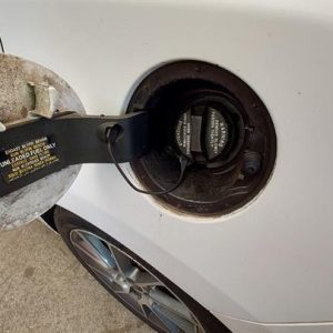 HYUNDAI I30 GD 05/2012-02/2017 FUEL DOOR