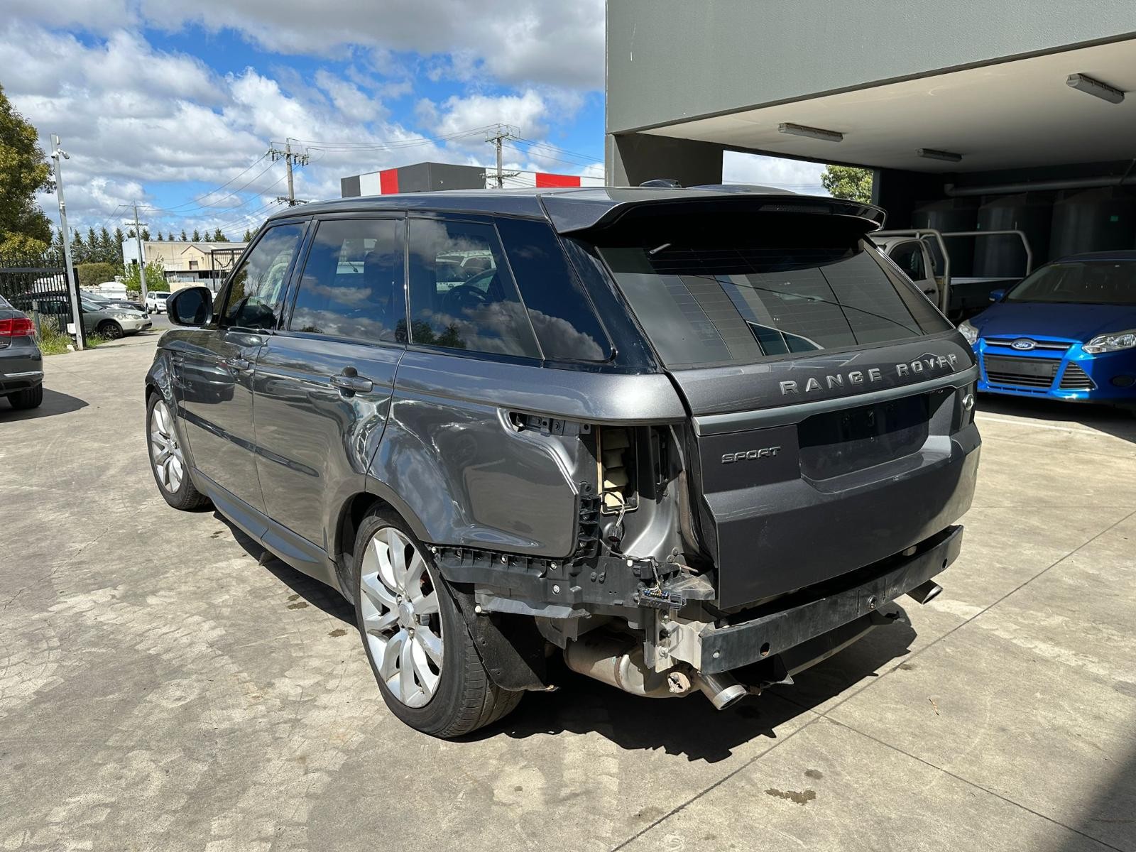 LAND ROVER RANGEROVER SPORT L494 12/2013-01/2018 REAR SPOILER