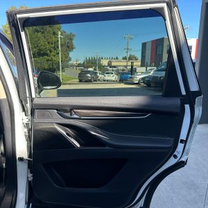 LDV D90 SV9A 11/2017-04/2024 RIGHT REAR INNER DOOR HANDLE